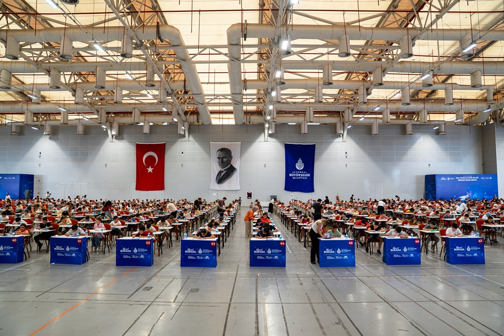İBB Teknoloji Atölyeleri İçin Öğrenci Seçme Sınavı Yapıldı
